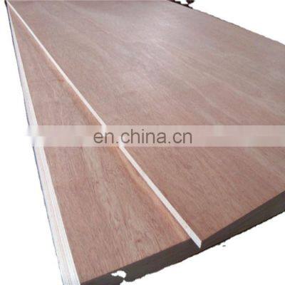 High Quality Okoume/Bintangor/Poplar/Birch/Pine Faced Plywood Used for Furniture