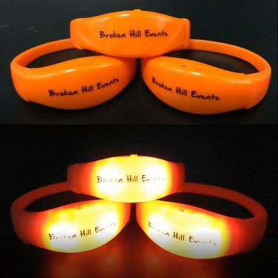 Big Concerts Party Favor LED Glowing Bracelets On Off Blinking Custom LED Wristband