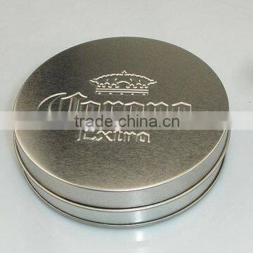 round, exquisite and Superior tinbox for card use