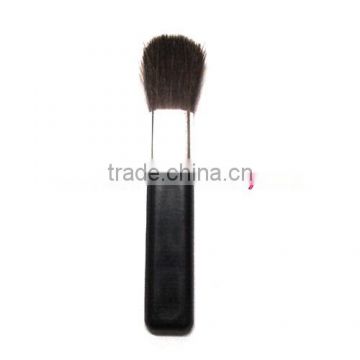 pony hair blusher brush