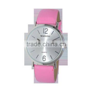 Top Women's Watch With Red Color Watch Band photo-4