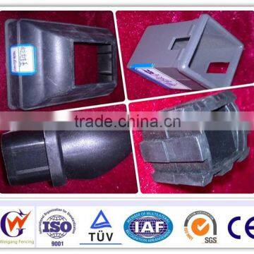 Steel/aluminum fence fence base plate
