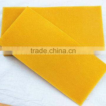 Chinese Supply Beeswax Foundation Sheet Popular In Europe For Export