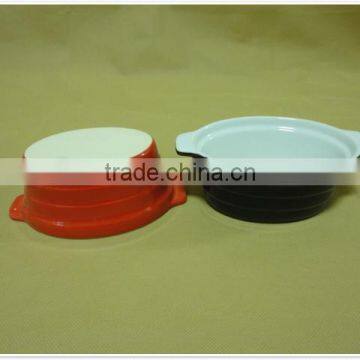 Good Quality Round Colored Ceramic Bakeware With Two Handles photo-5