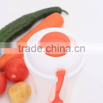 HOT SALE Plastic Salad To Go Plastic Fruit Salad Cup Box With Dressing & Fork
