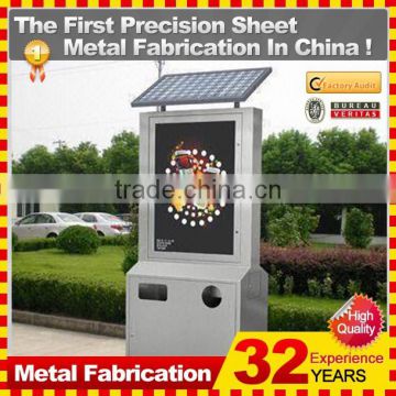 Solar power outdoor freestanding advertising light box