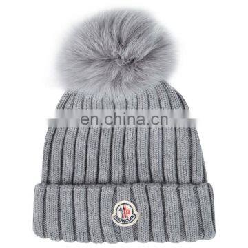 High Quality Grey Knit Acryl Beanie Hat 100% Polyester Fleece Cap Woven Label photo-6