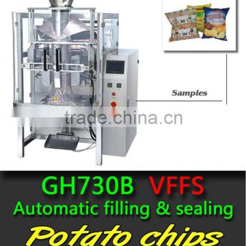 Potato chips filling and sealing machine