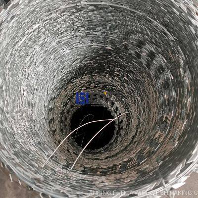 Concertina BTO22 300mm×8m No Clipada, 1 Rollo Con 8m, Púa Concertina Galvanizada, Alambre Navaja Galvanizada photo-3