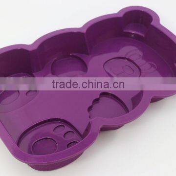 Nonstick and Flexible animal shape silicone cake mold