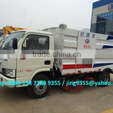 2015 New dongfeng road sweeper truck,LHD / RHD street sweeping truck,small floor sweeper truck