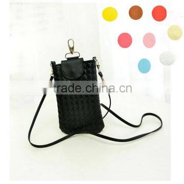 Wholesale cheap shoulder woven mobile phone bag