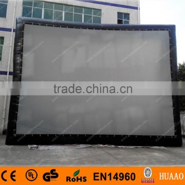 Commercial inflatable projection screen