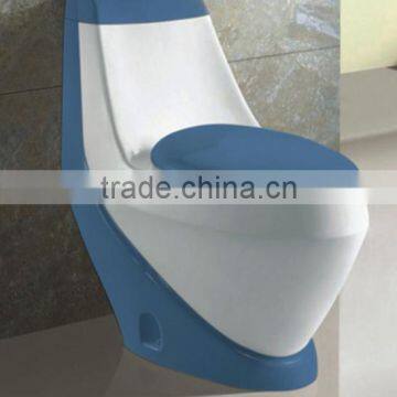 Modern design washdown ceramic wc toilet blue color