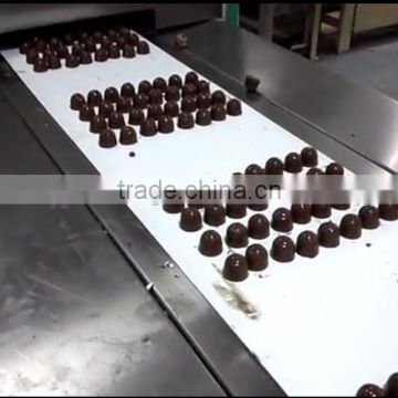 CE approved KH-150/300/450 chocolate candy machinery from China