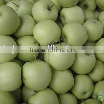 delicious golden apple