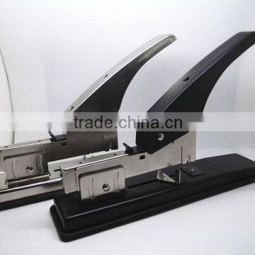 Max manual magazine stapler to 100 pages having quality guarantee