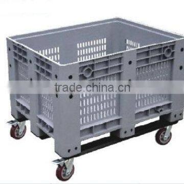 Bulk plastic pallet box fruit pallet container with wheels