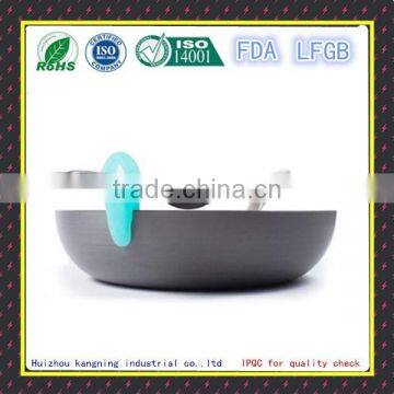 High Quality Heat Resistant Silicone Utensil Pot Pan Clip Holder photo-4