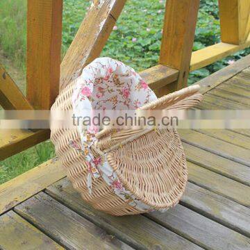 Natural Material Handmade Empty Wicker Fruit Basket With Lid photo-2