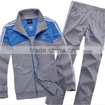 DIY custom high quality zip hoodies suits,low factory price wholesale