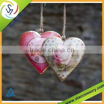 New Design Personality Metal Hanging Heart Decoration for Decorating or Party photo-2