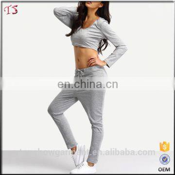 Custom made sportwear crop hoodies with pants summer plain tracksuit women