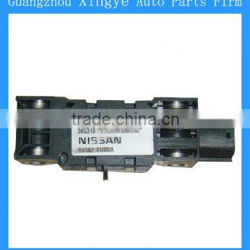 Hyundai PARKING SENSOR OEM#: 98582-SU00A