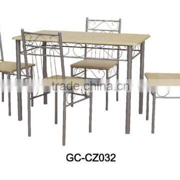 Excellent quality modern dining table and chairs set