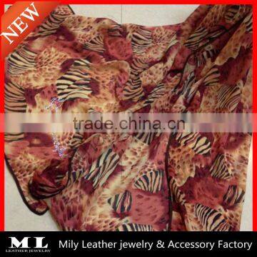 Fashion leopard silk scarf manufacturing