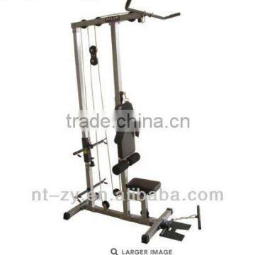 Gym Machine Lat Pull Down