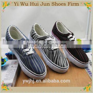 Direct Factory Wholesale Hot Sale HJ039 lace-up flats Casual canvas rubber sneaker shoes