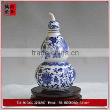 Classical temperament Chinese Blue and white porcelain