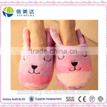 wholesale cheap indoor slipper/different kinds of bear slipper