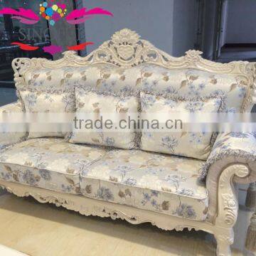 Luxury 3 seater classic sofa