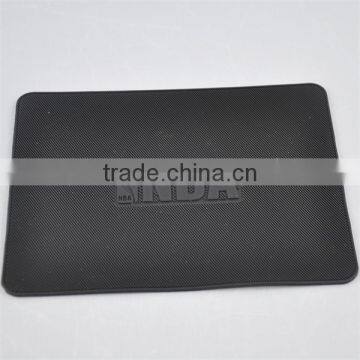 2016 Hot Sale Custom Made Food Grade Silicone Rubber Anti Slip Car Mat photo-6