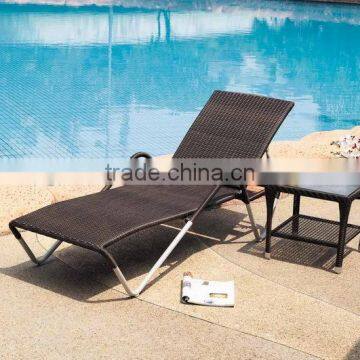 Outdoor Furniture Rattan Sun Lounger