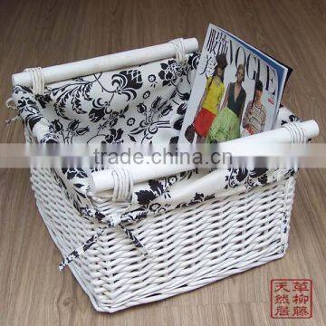 lucky weave Home and Garden Rattan Basket with Liner