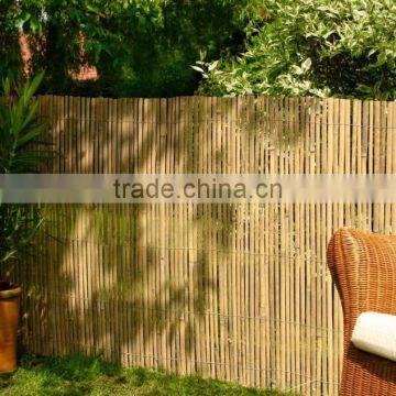 Factory High Quality Split Bamboo Fences Dry Rolled Natural Bamboo Poles photo-2