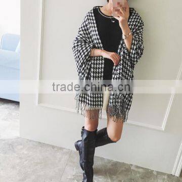 Hot Sale 2017 New Year Spring Women Scarf Back and White Grid Fake Woolen UK Wind Lady Muffler photo-5
