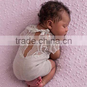 2017 Baby Frock Designs Newborn Baby Clothes Lilac Lace Baby Romper photo-2