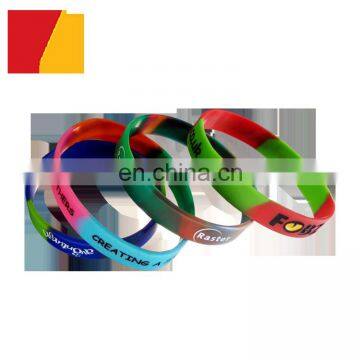 2017 wholesale cheap silicone bracelets with promotional gifts