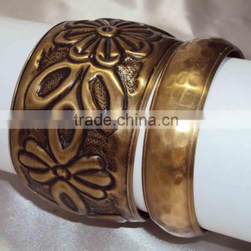 Antique Brass Women Bangle set 2 pcs 10277