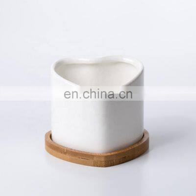 Wholesale Modern White Decorative Garden Flower Holder Heart Shape Ceramic Flower Pot With Bamboo Tray