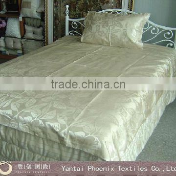 2013 newest embroidery bedspread set