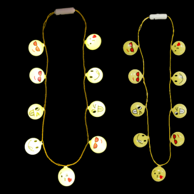 Promotion New Design Creative Expression Flashing LED Light Up Jumbo Emoticon Face Necklace Party Supplies Weekday