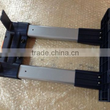 OEM trolley case draw bar mold