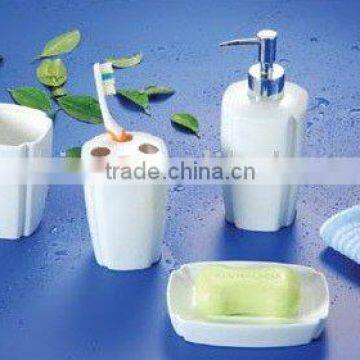 4pcs white color porcelain bathroom set JX-SA709