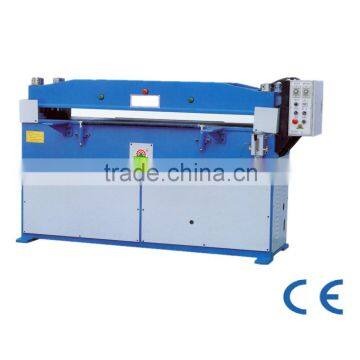 Manufacturing Shoe Machine QF - 119 Shoe Cutting Machine Shoe Making Machine