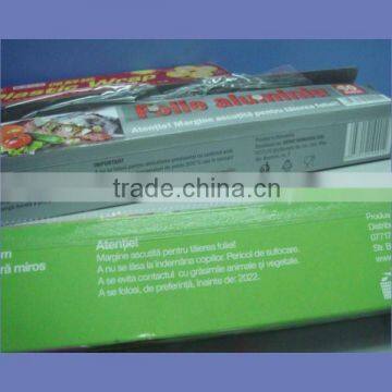 small plastic baking paper blade